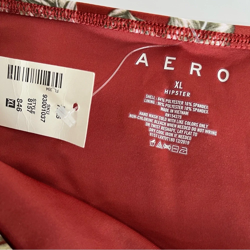 Aeropostale nwt red